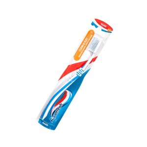Aquafresh četkica za zube clean&flex hard (tvrda)